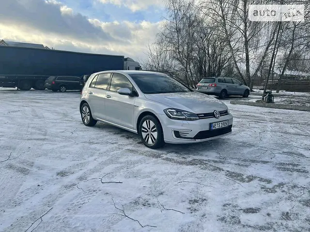 Volkswagen e-Golf