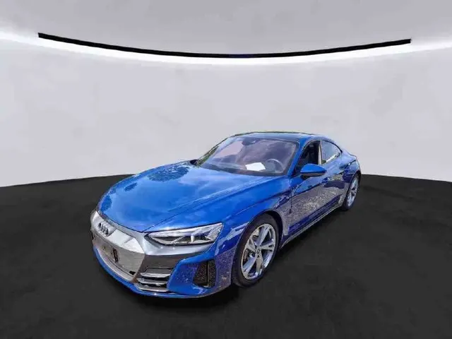 Audi E-Tron GT quattro 350kW