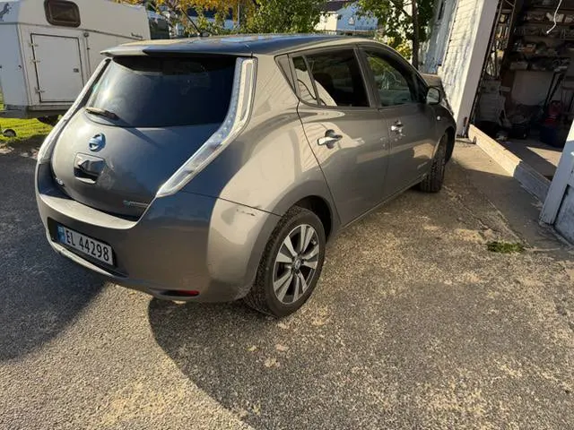 Nissan Leaf Tekna — фото 4