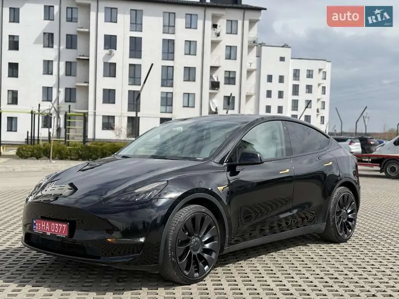 Tesla Model Y