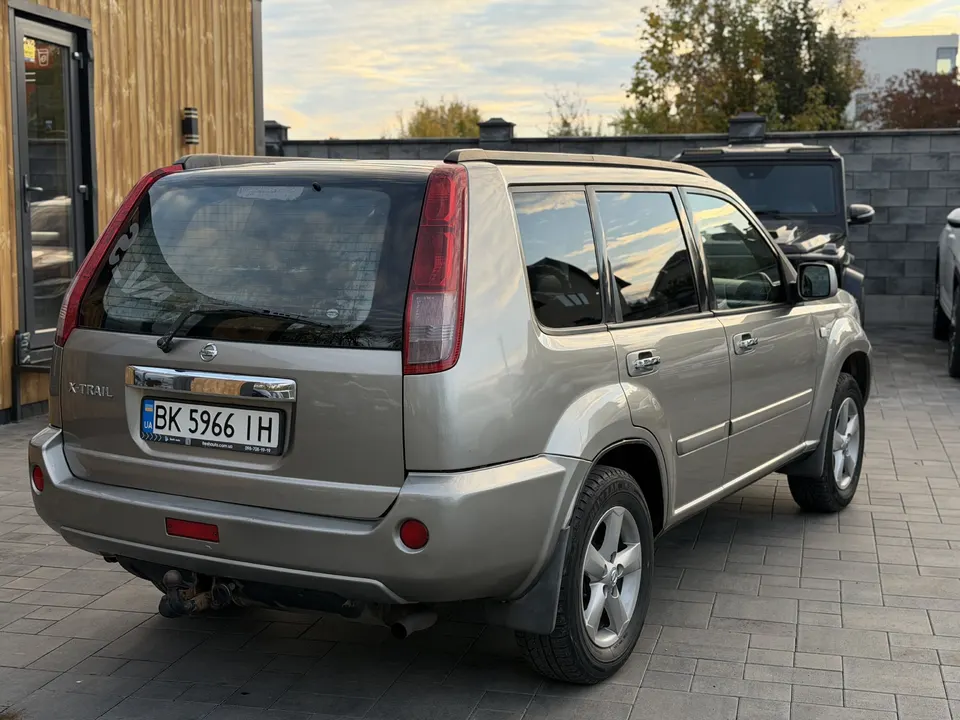 Nissan X-Trail — фото 6