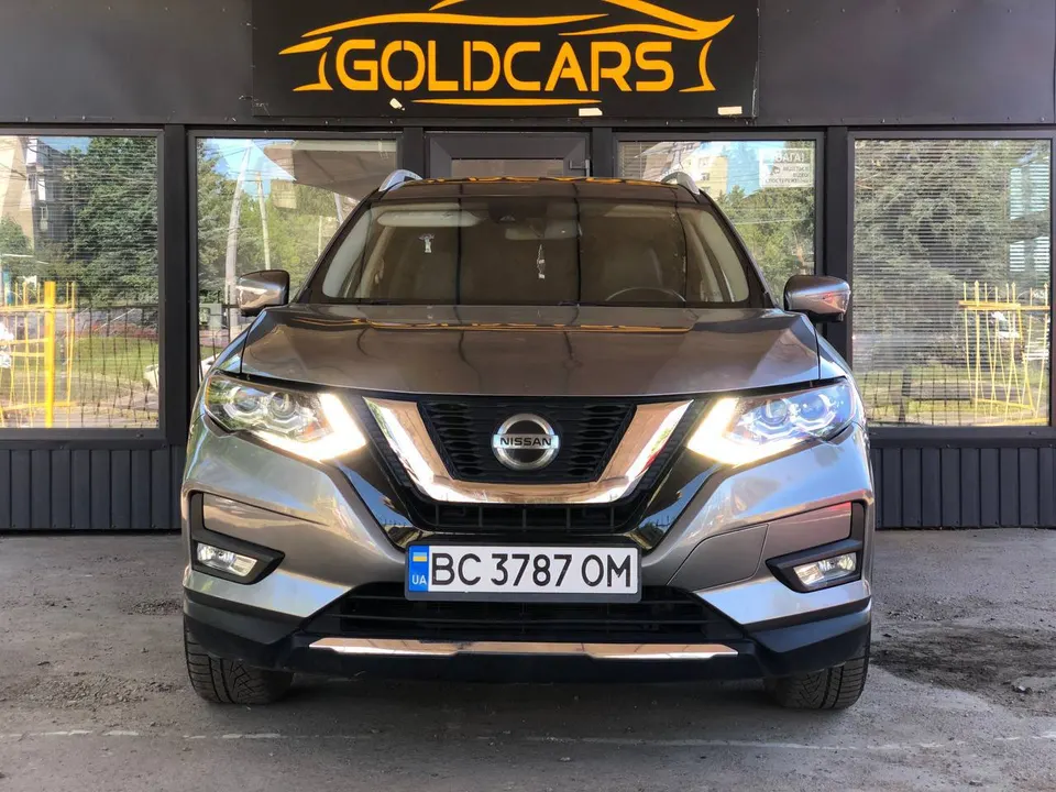 Nissan ROGUE