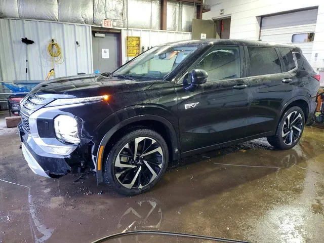 Mitsubishi OUTLANDER SE PHEV