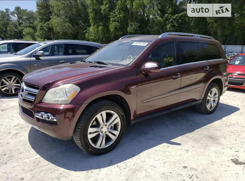 Mercedes-Benz GL-Class