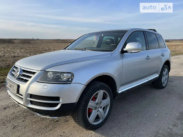 Volkswagen Touareg