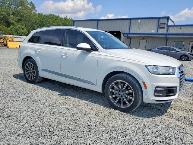 Audi Q7 PREMIUM PLUS