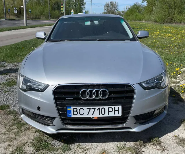 Audi A5 Premium 2014-гo poку