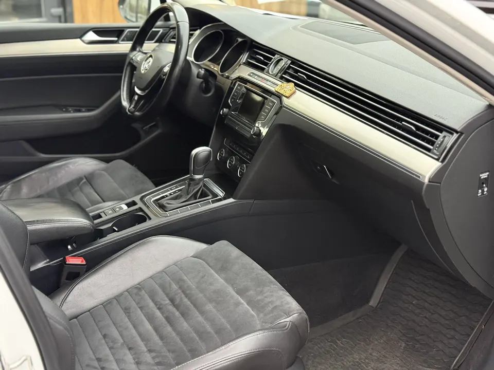 Volkswagen Passat — фото 4