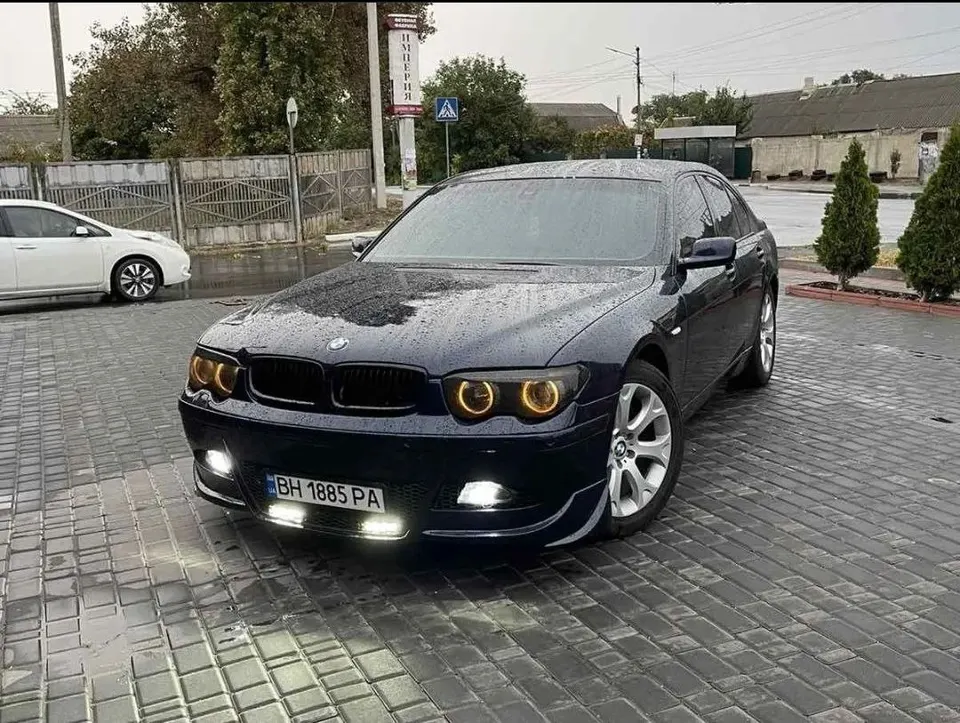 BMW E65