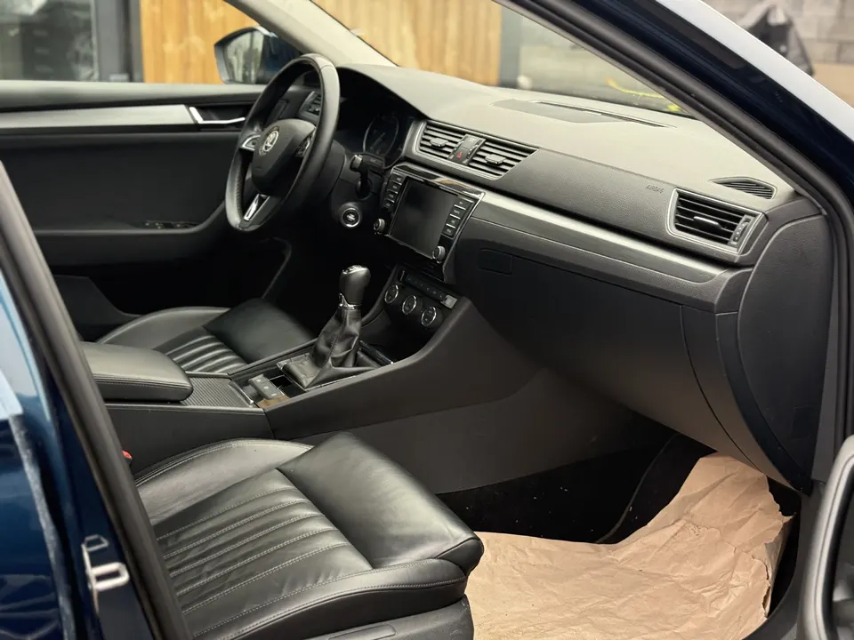 Skoda Superb — фото 3