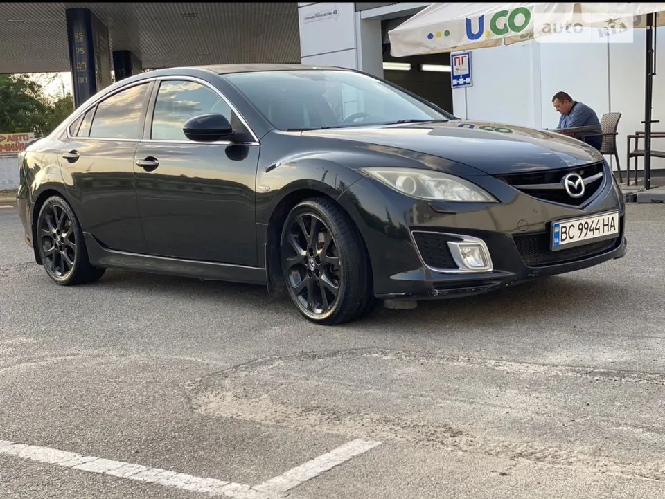 Mazda 6