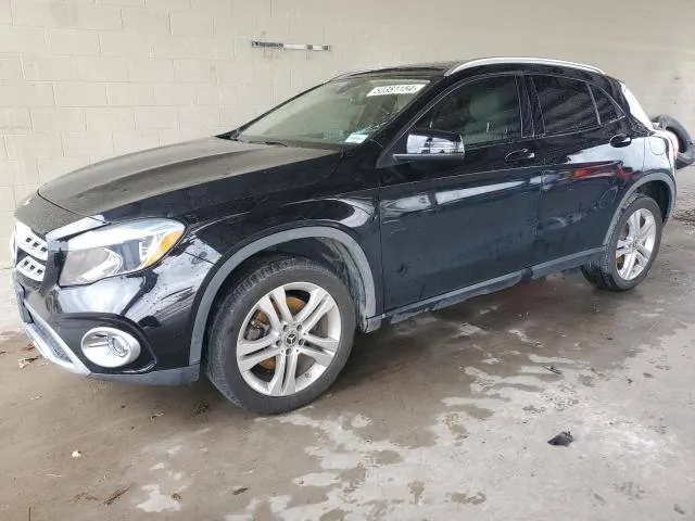 Mercedes-Benz GLA 250