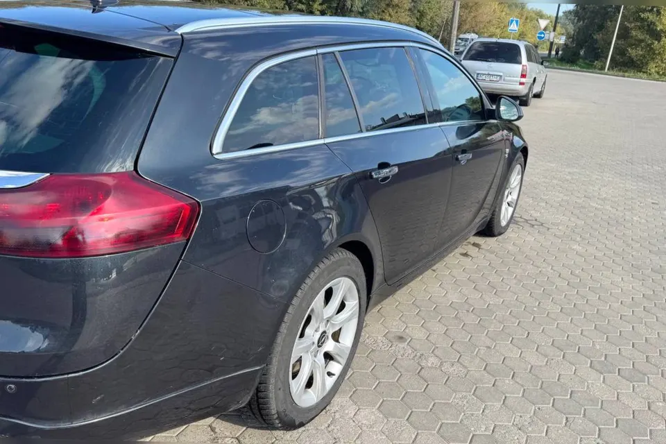 Opel Insignia — фото 4