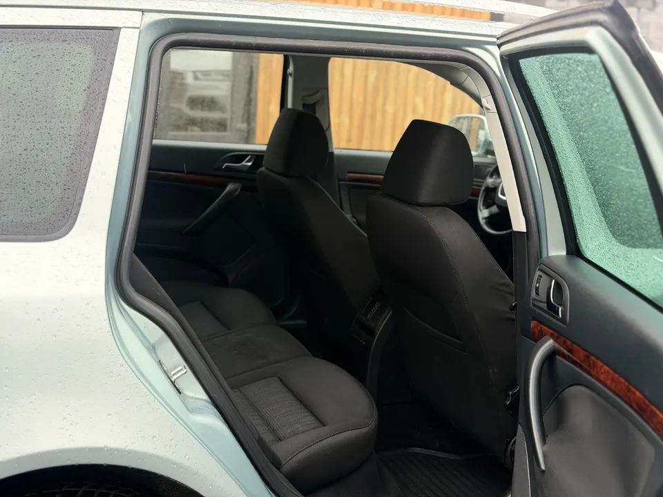 Skoda Octavia — фото 8