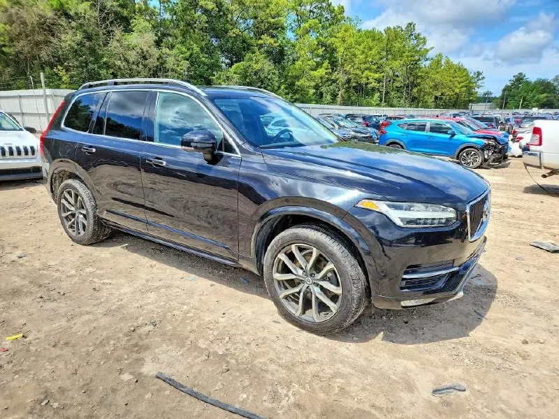 Volvo XC90 T6