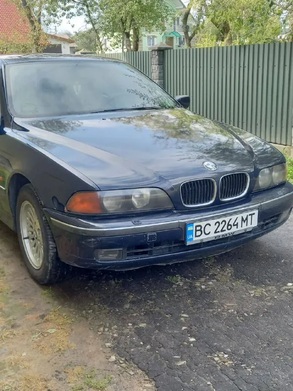 BMW 520 E39