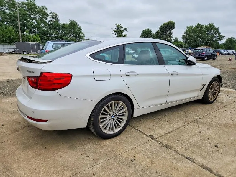 BMW 328 XI GT