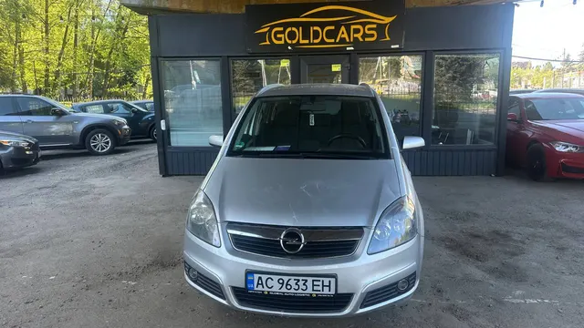 Opel ZAFIRA