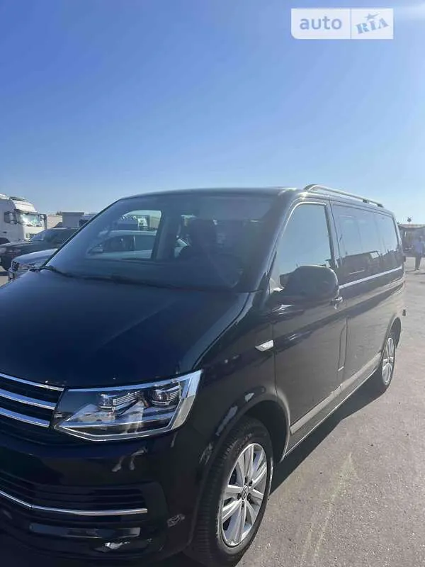 Volkswagen Caravelle