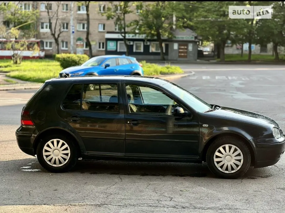 Volkswagen Golf lV