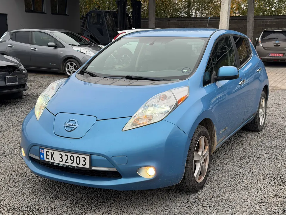 Nissan Leaf — фото 2