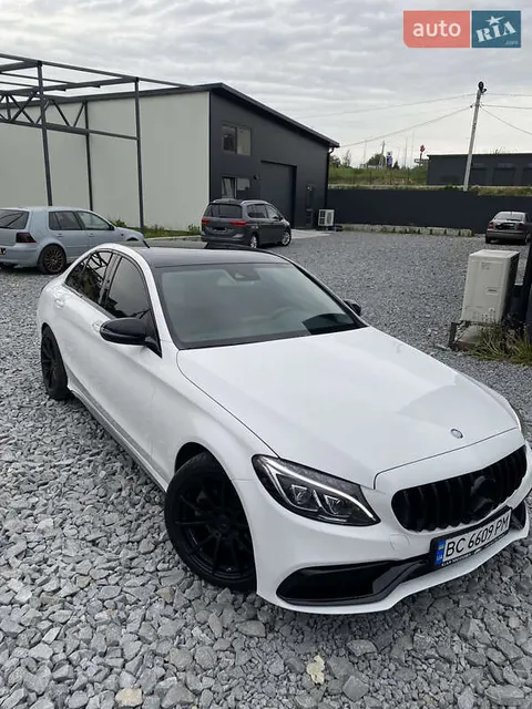 Mercedes-Benz C-Class