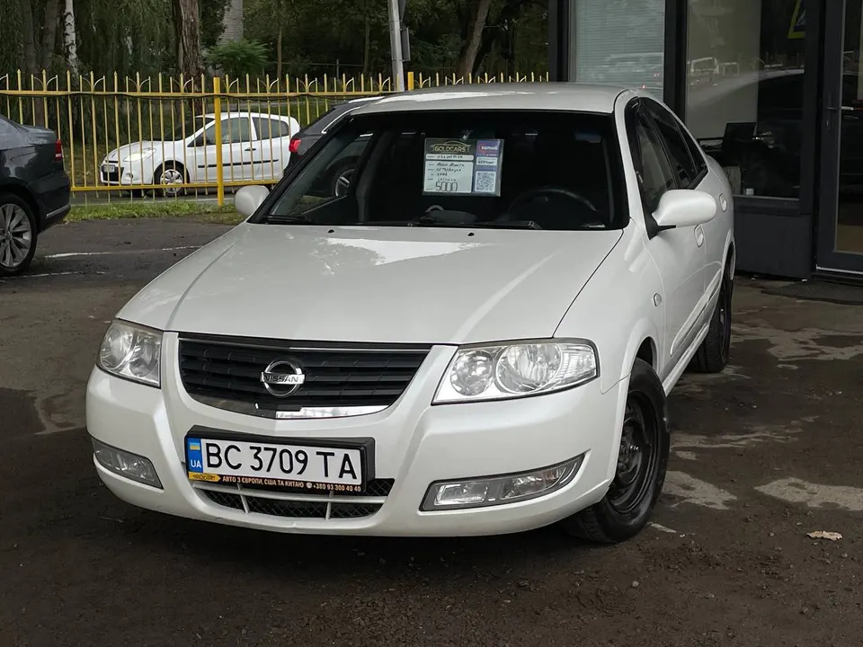 Nissan Almea