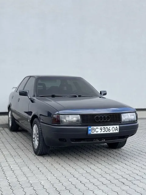 Audi 80 B3 1.8 бензин