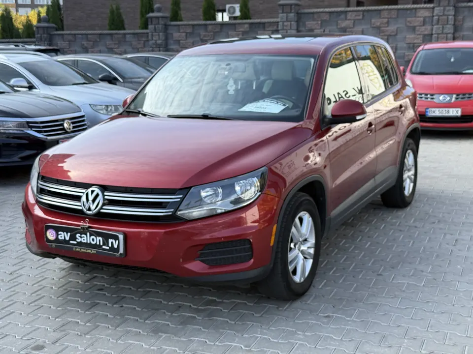 Volkswagen Tiguan — фото 2