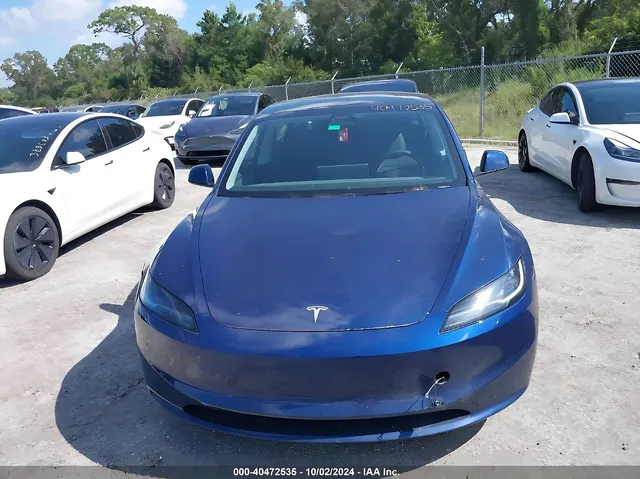 Tesla Model 3 RWD