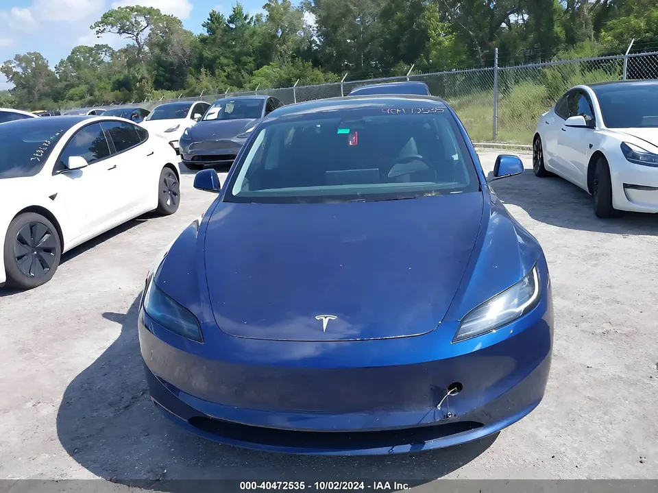 Tesla Model 3 RWD