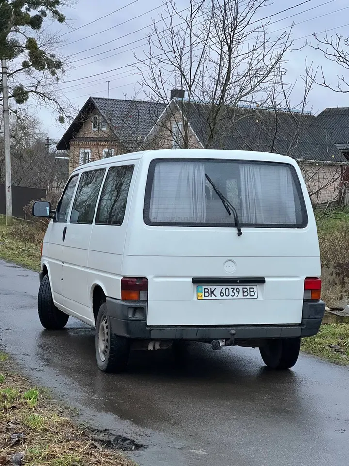 Volkswagen Transporter T4 — фото 6