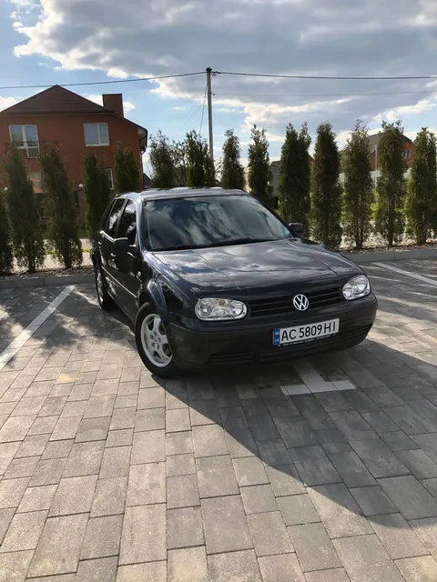 Volkswagen Golf 4