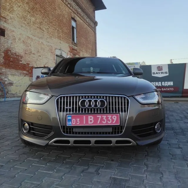 Audi A4 B8 Allroad