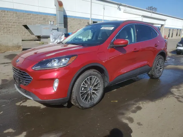 Ford ESCAPE TITANIUM