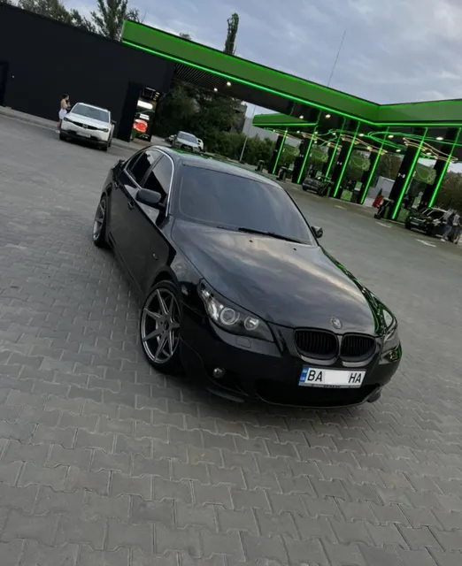BMW E60
