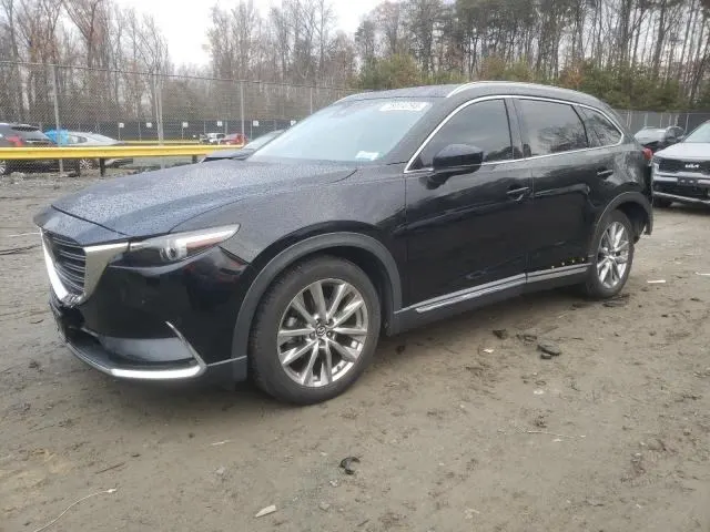 Mazda CX-9 SIGNATURE
