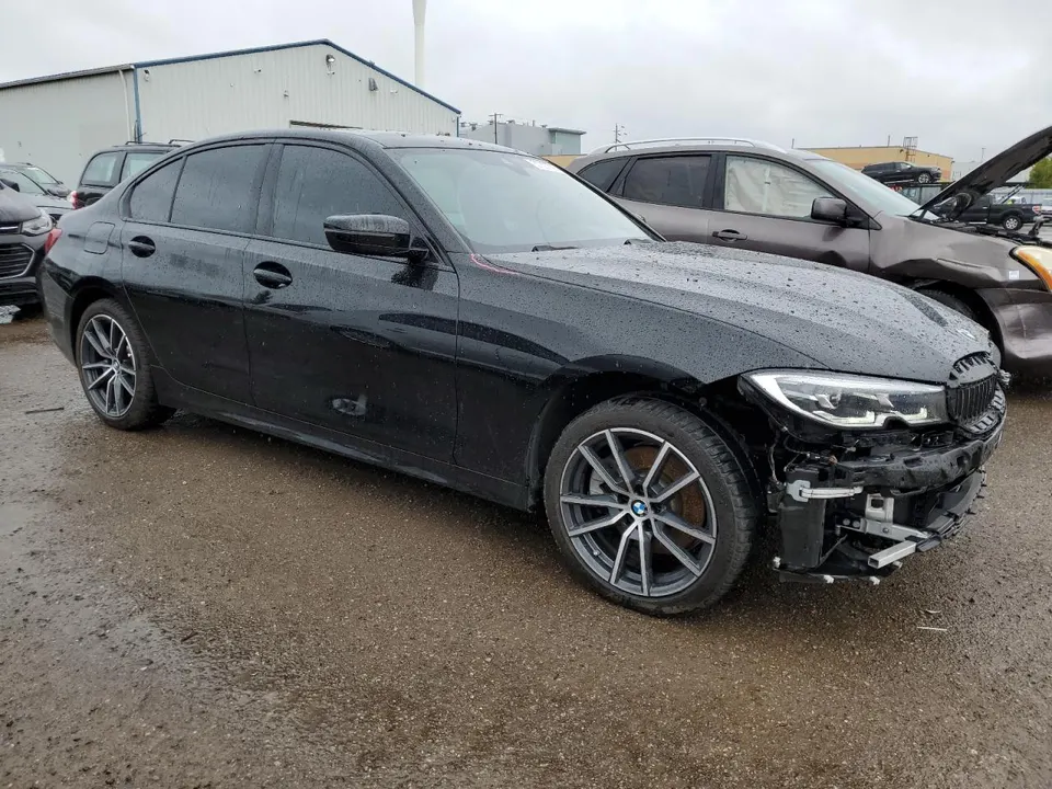 BMW 330XI