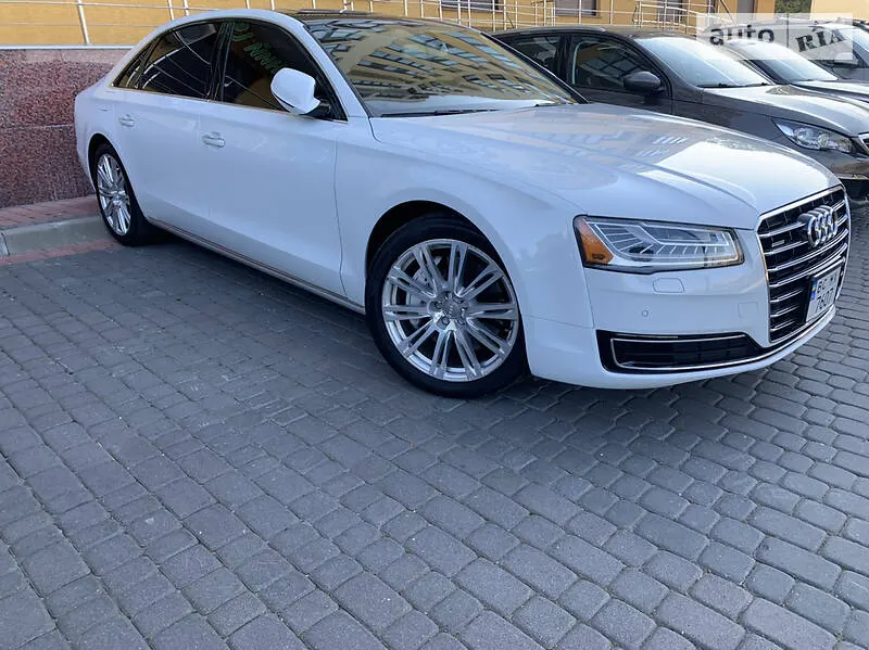 Audi A8