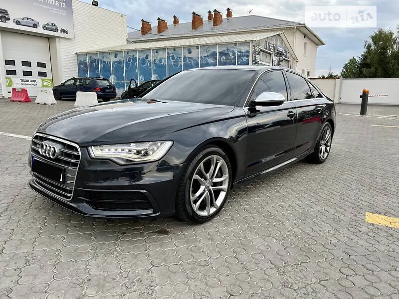 Audi S6