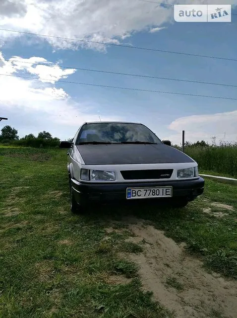 Volkswagen Passat B3