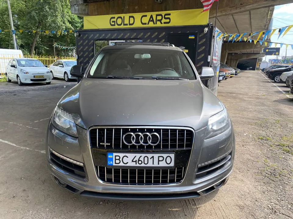 Audi Q7 Premium Plus