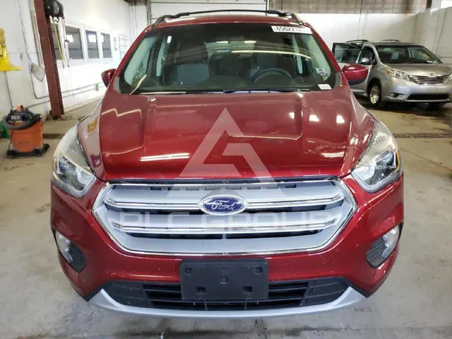 Ford ESCAPE