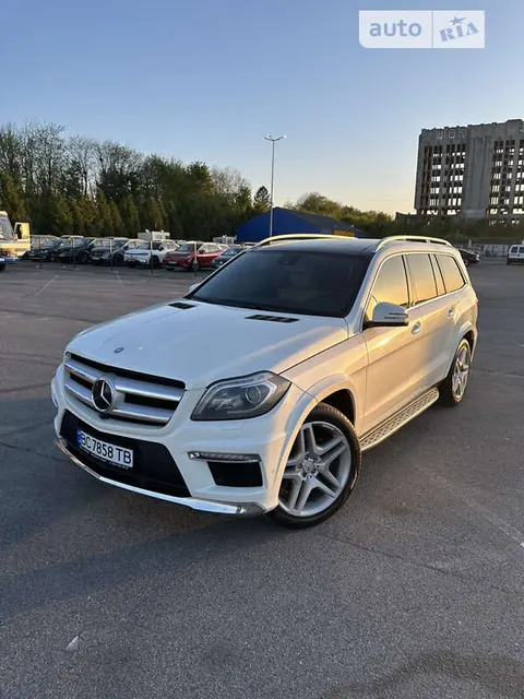 Mercedes-Benz GL-Class