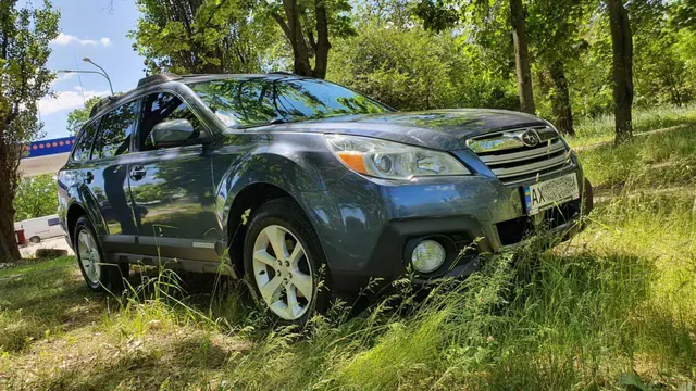 Subaru OUTBACK PREMIUM