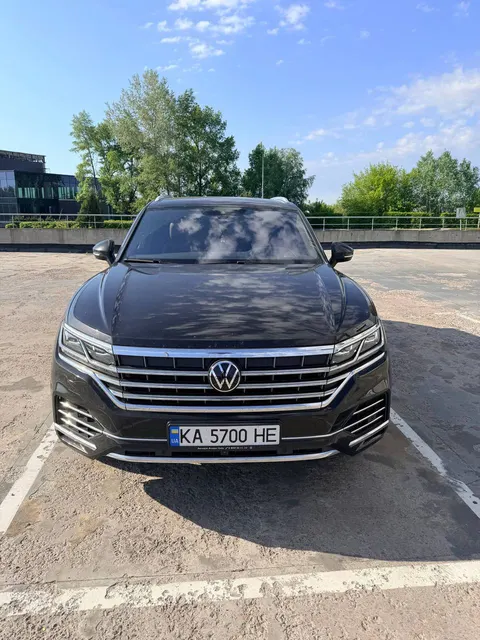 Volkswagen Touareg