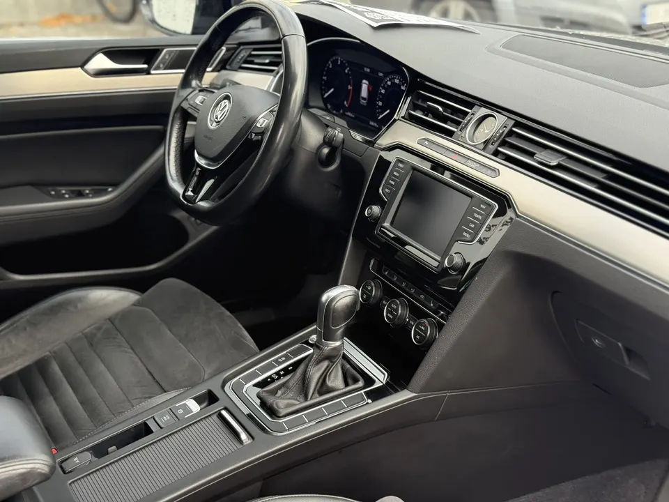 Volkswagen Passat — фото 3