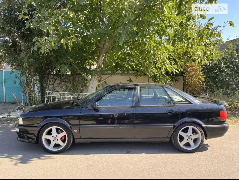 Audi 80