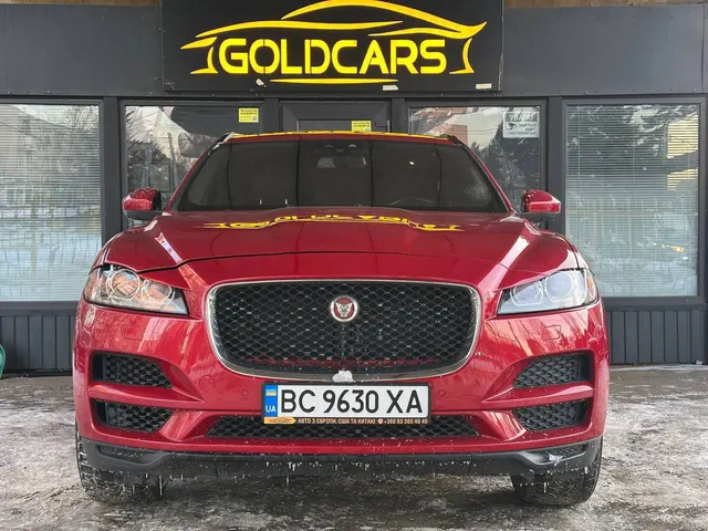 Jaguar F-PACE