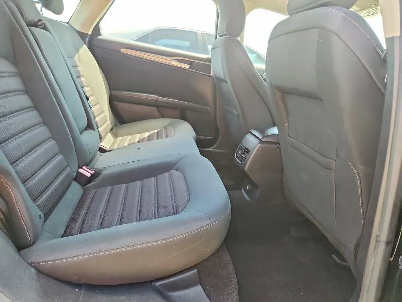 Ford FUSION SE HYBRID — фото 7